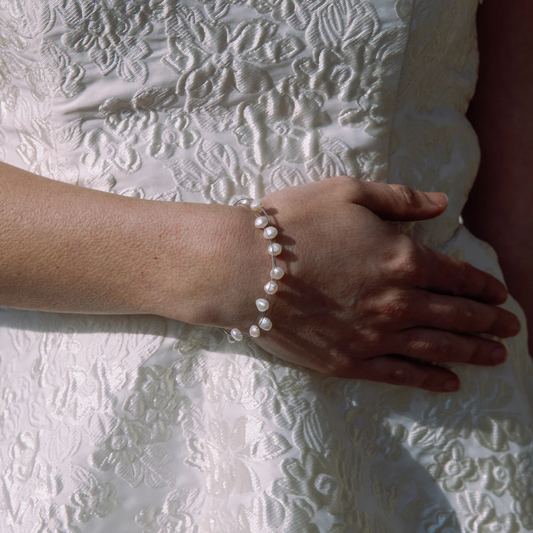 Dew Drops Pearl Bracelet